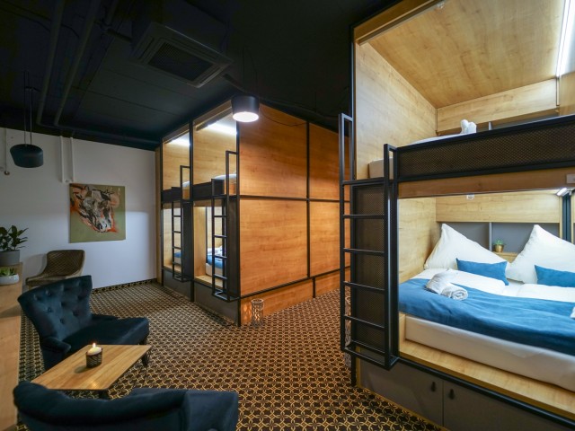 8 PAX Comfort Capsules
