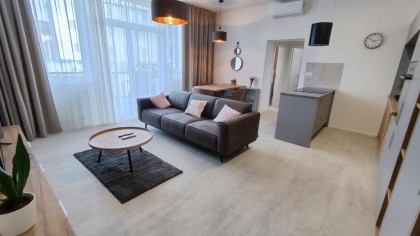 Deluxe Comfort Suite